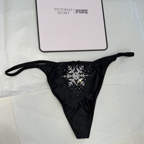 (L) Victoria's Secret Rhinestones Star VString Panty - Picture 4 of 14